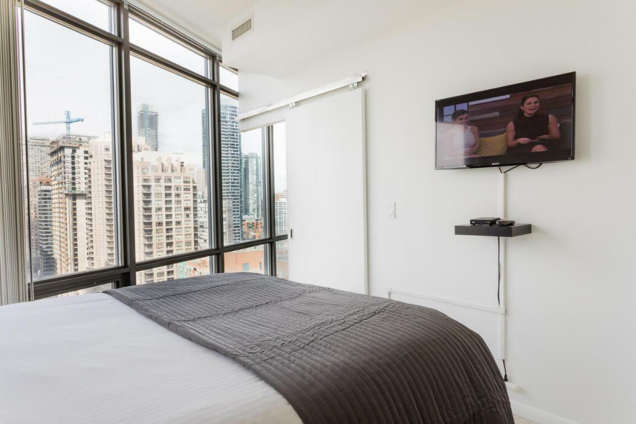 Altitude Suites Bay Street - Holiday Bonus - Free Parking Τορόντο Εξωτερικό φωτογραφία